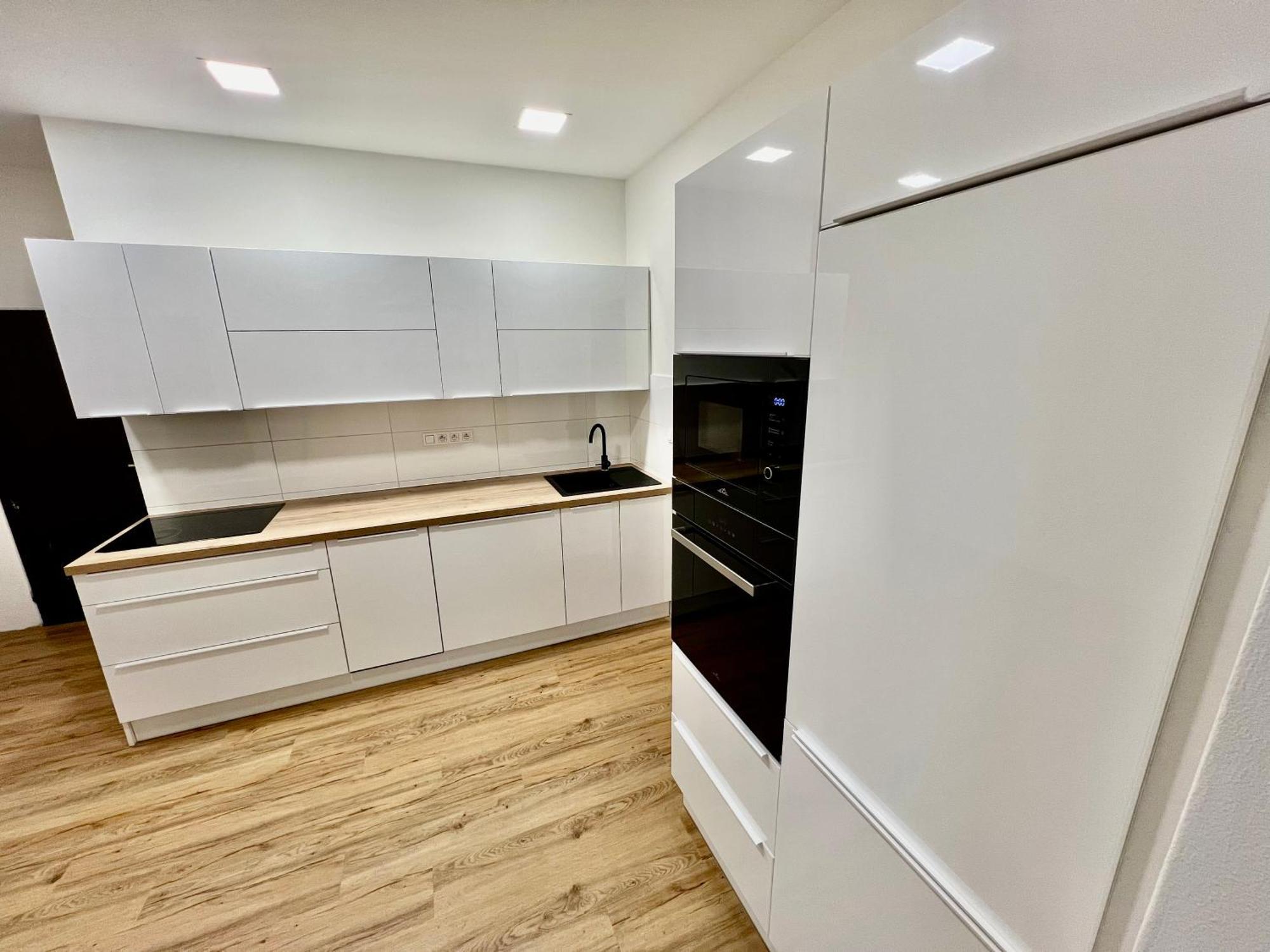 Susilova 14 Apartments II เจรรอฟ ภายนอก รูปภาพ